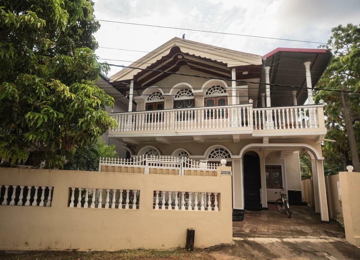 Neverbeen To Lagoon Town Apartment Batticaloa Exterior photo